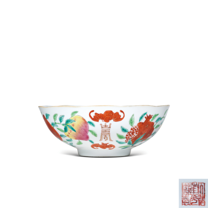 清道光粉彩福寿三多纹花口大碗